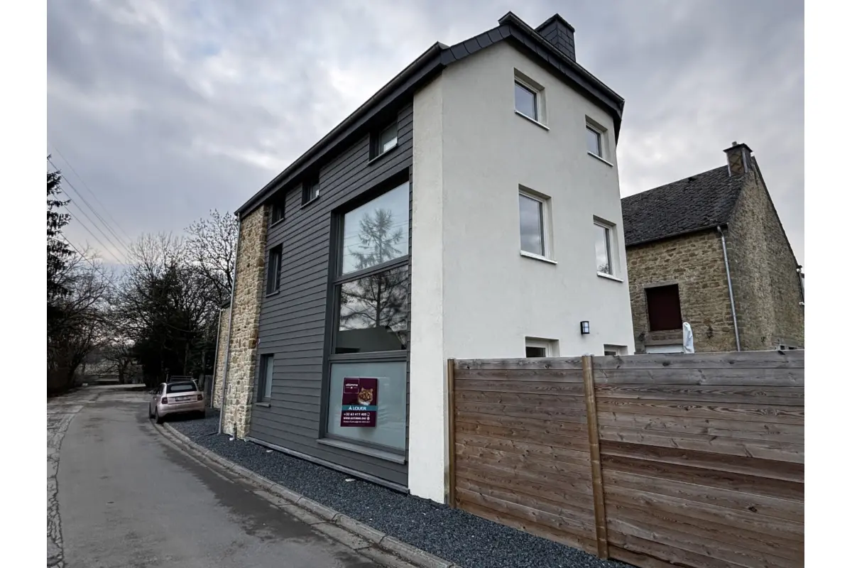 Triplex à louer à Arlon 6700 1850.00€ 3 chambres 150.00m² - annonce 675719