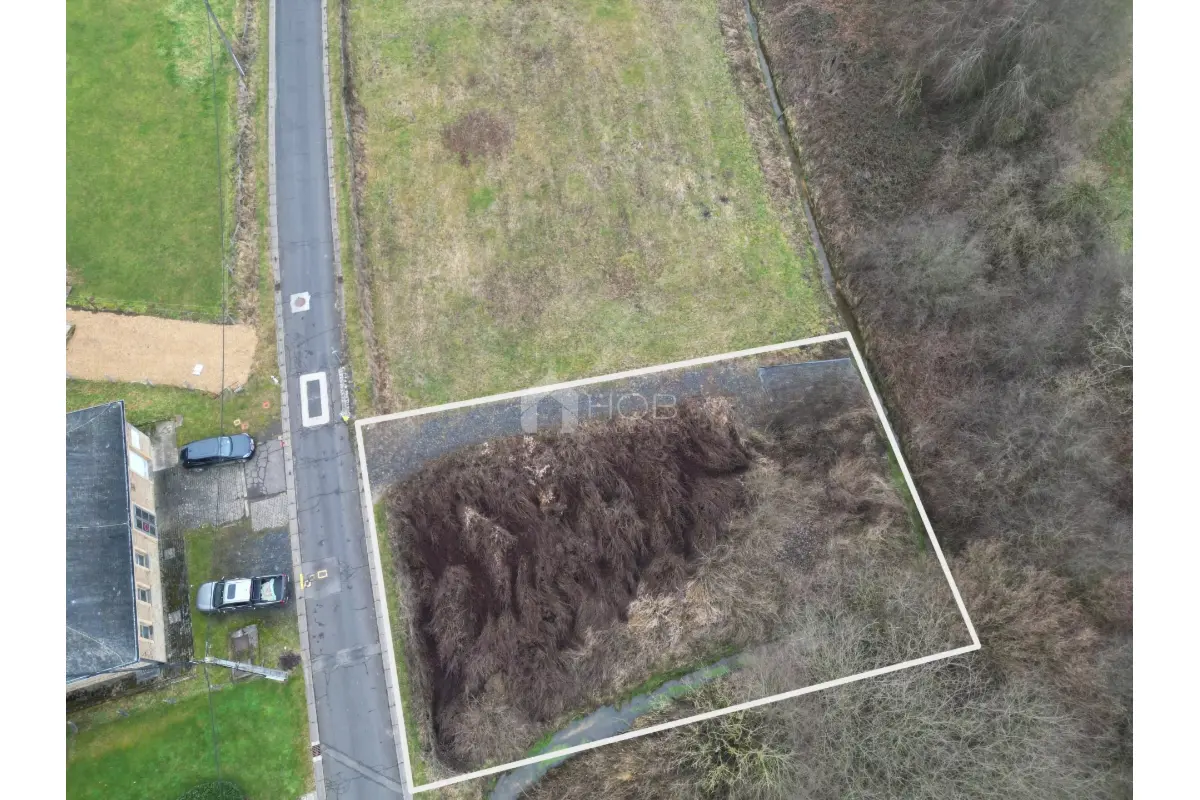 Terrain à vendre à Arlon 6700 178500.00€  chambres m² - annonce 675885