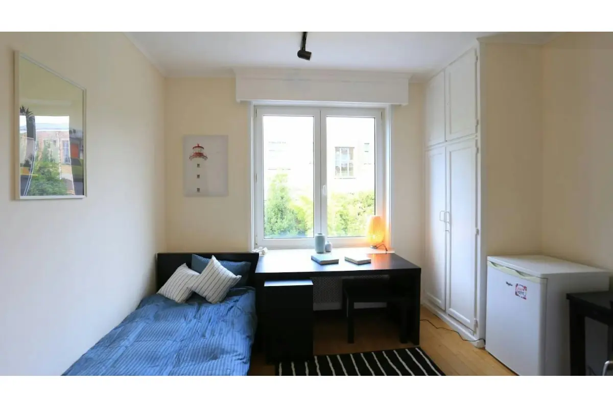 Appartement à louer à Ixelles 1050 710.00€  chambres m² - annonce 675830