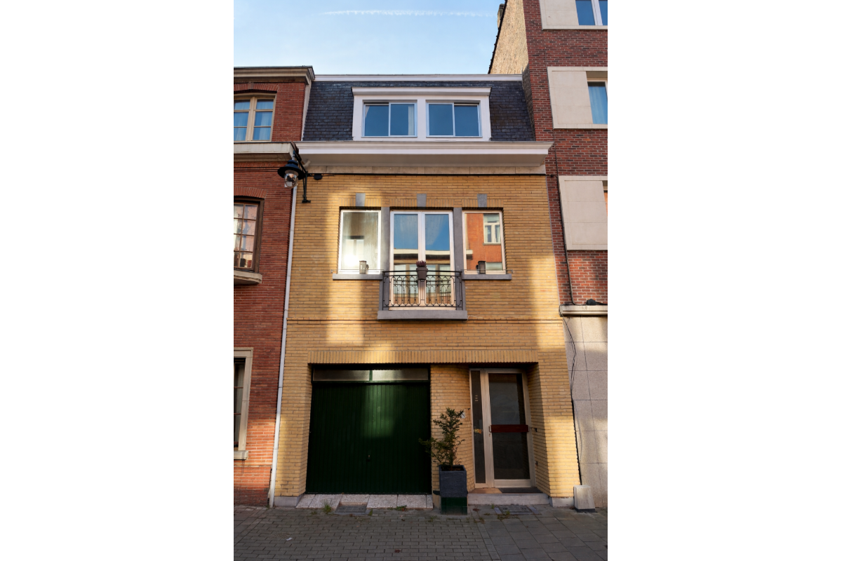 Maison à vendre à Woluwe-Saint-Pierre 1150 599000.00€ 3 chambres 235.00m² - annonce 676243