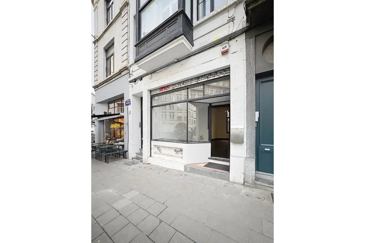 Commerce à  à Ixelles 1050 950.00€  chambres 60.00m² - annonce 706693