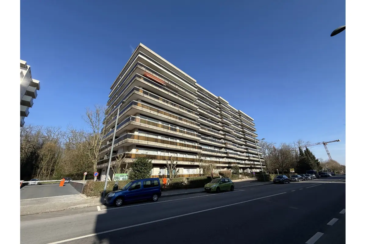 Appartement à vendre à Woluwe-Saint-Lambert 1200 365000.00€ 4 chambres 122.00m² - annonce 676181