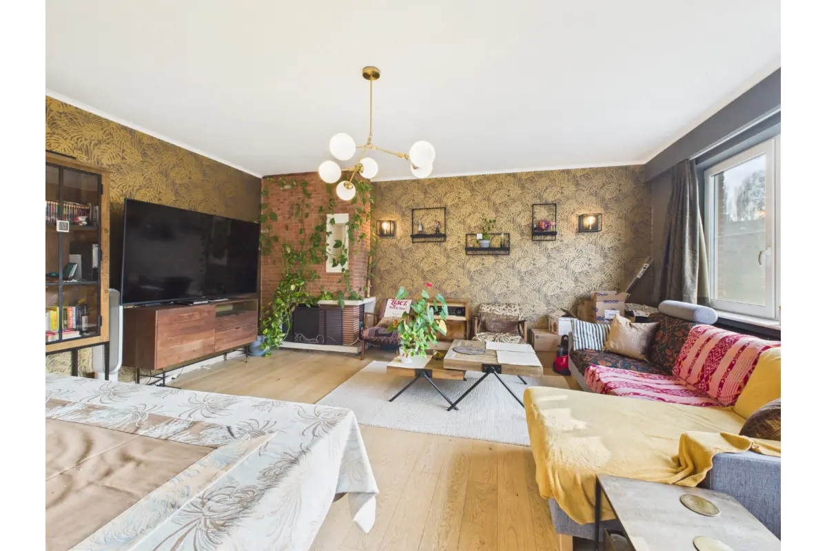 Appartement te  koop in Anderlecht 1070 169000.00€ 1 slaapkamers 65.00m² - Zoekertje 676300