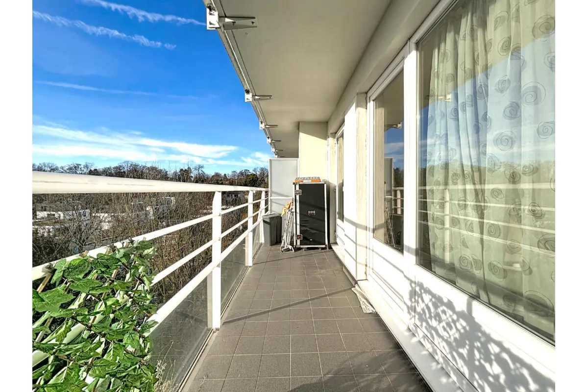 Appartement à  à Uccle 1180 280000.00€ 3 chambres 86.00m² - annonce 676152