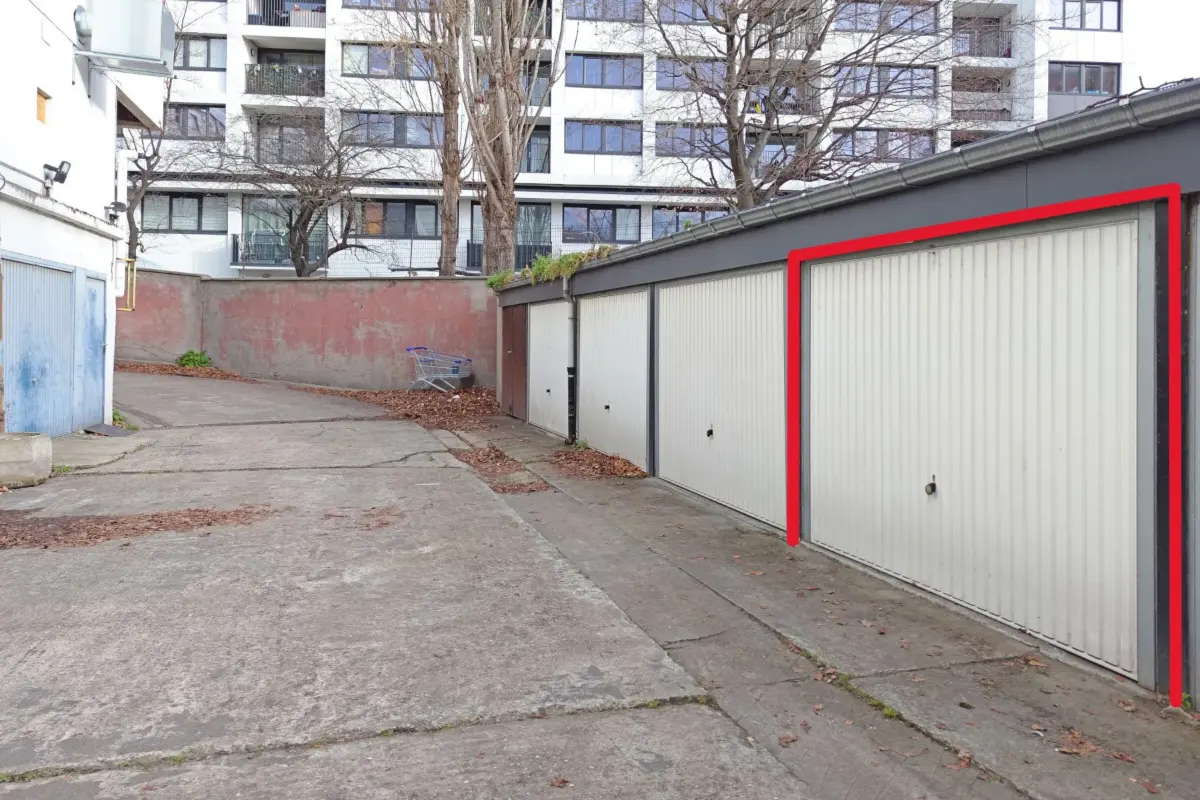 Box à vendre à Liège 4020 20000.00€  chambres m² - annonce 676517