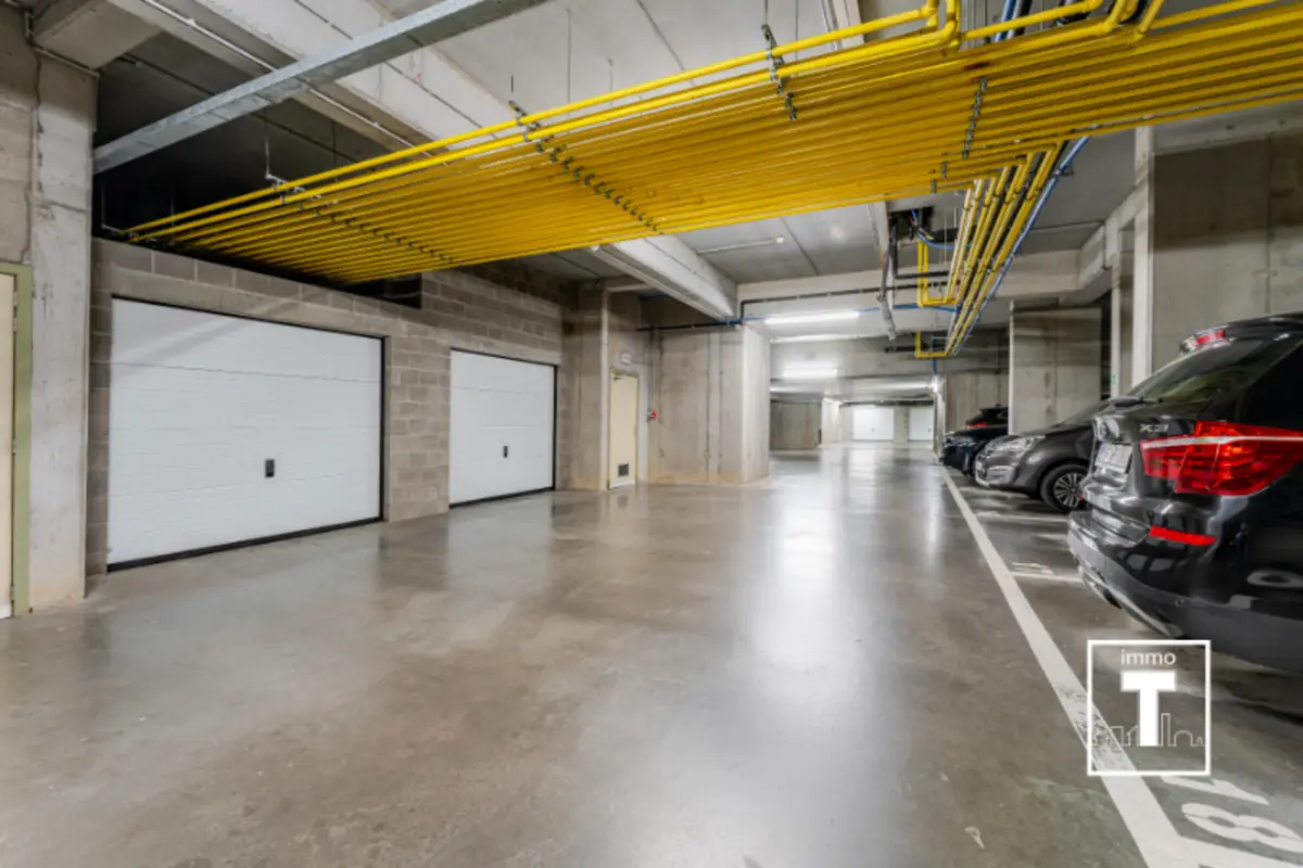 Box à vendre à Leupegem 9700 30000.00€  chambres m² - annonce 675989