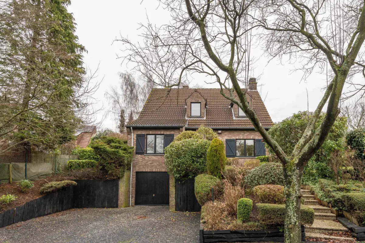 Villa à louer à Waterloo 1410 1900.00€ 4 chambres 180.00m² - annonce 676656