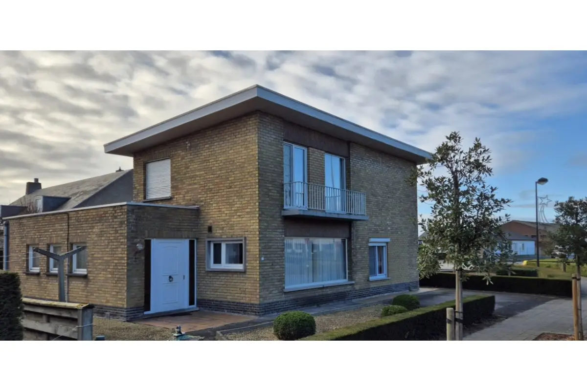 Maison à vendre à Zedelgem 8210 350000.00€ 3 chambres 188.00m² - annonce 675821