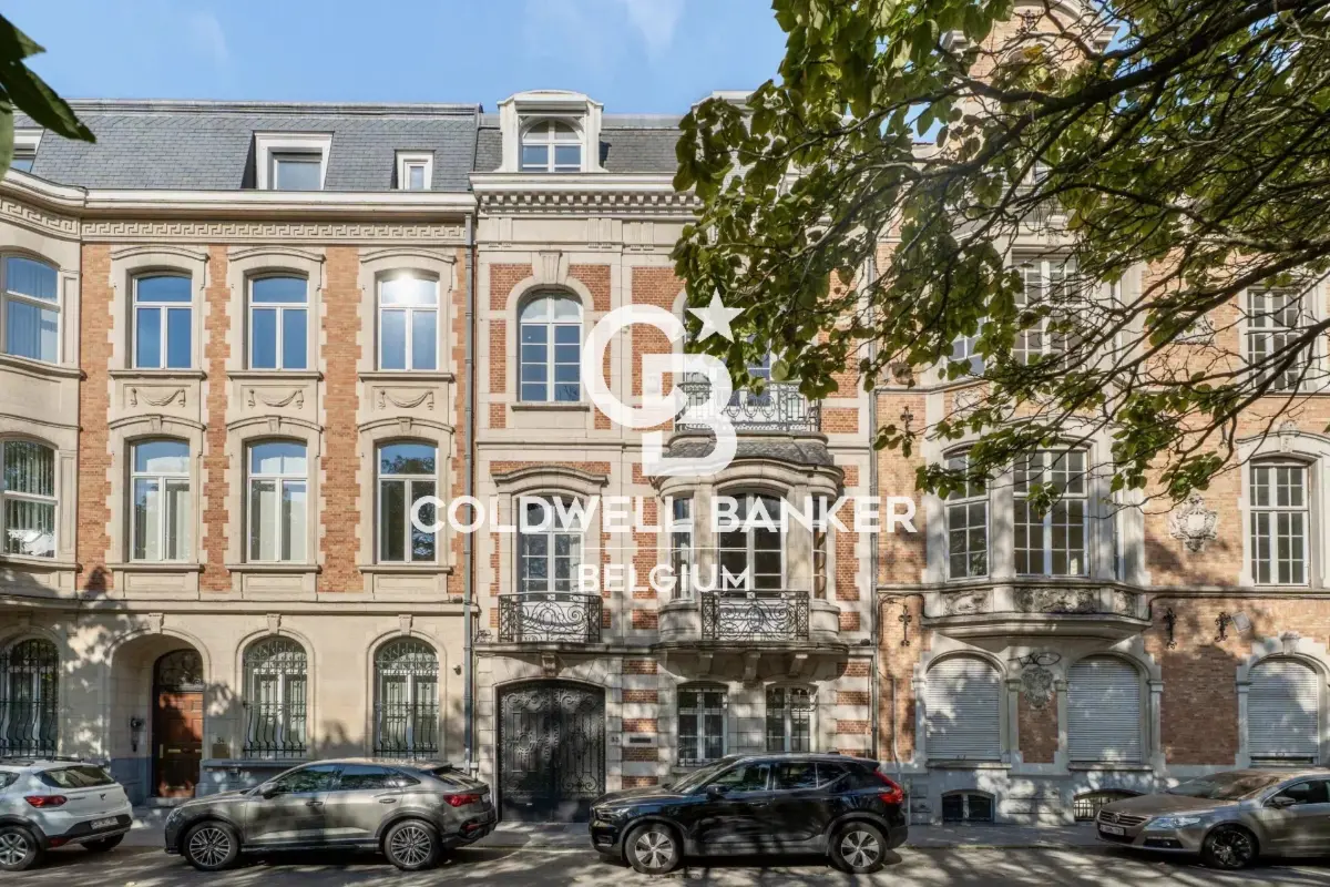 Huis te  koop in Schaarbeek 1030 1950000.00€ 6 slaapkamers 717.00m² - Zoekertje 675879