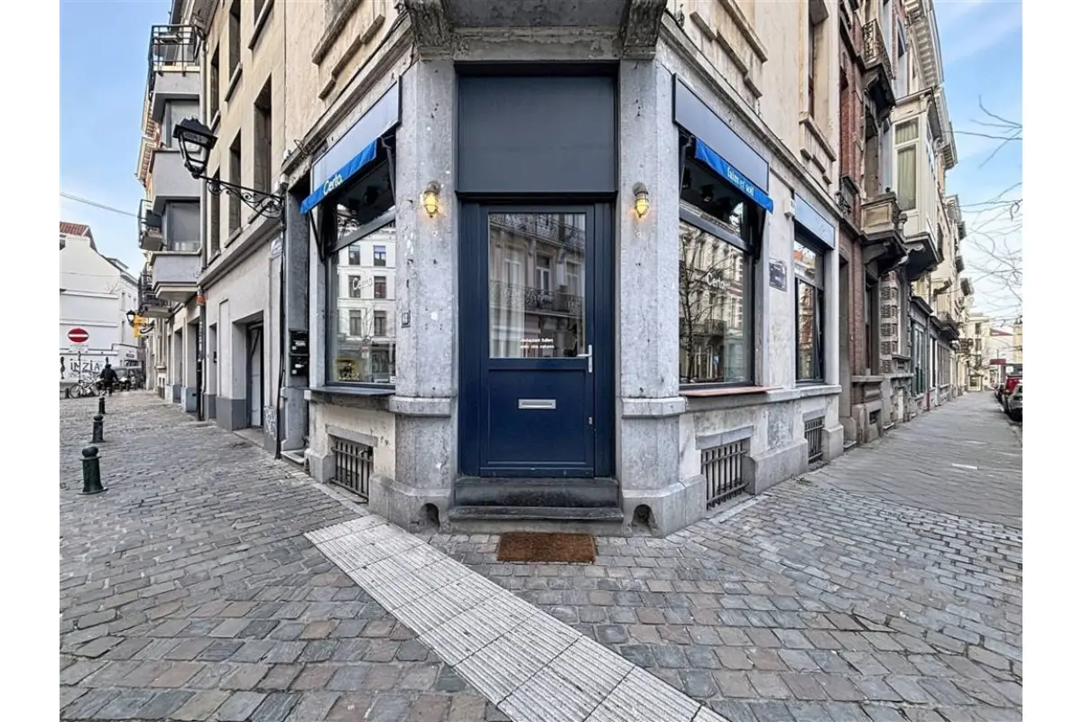 Handelszaak te  in Elsene 1050 150000.00€  slaapkamers m² - Zoekertje 676551