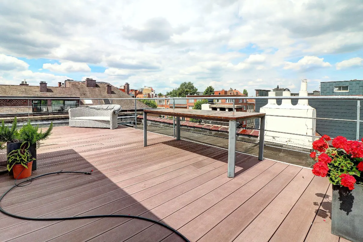 Mixgebouw te  koop in Sint-Lambrechts-Woluwe 1200 1650000.00€ 6 slaapkamers 360.00m² - Zoekertje 676206