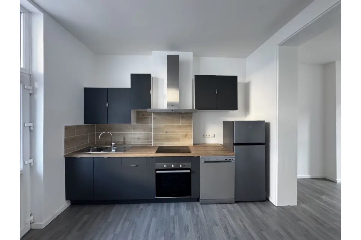 Studio te  koop in Ukkel 1180 225000.00€ 1 slaapkamers 44.00m² - Zoekertje 676608