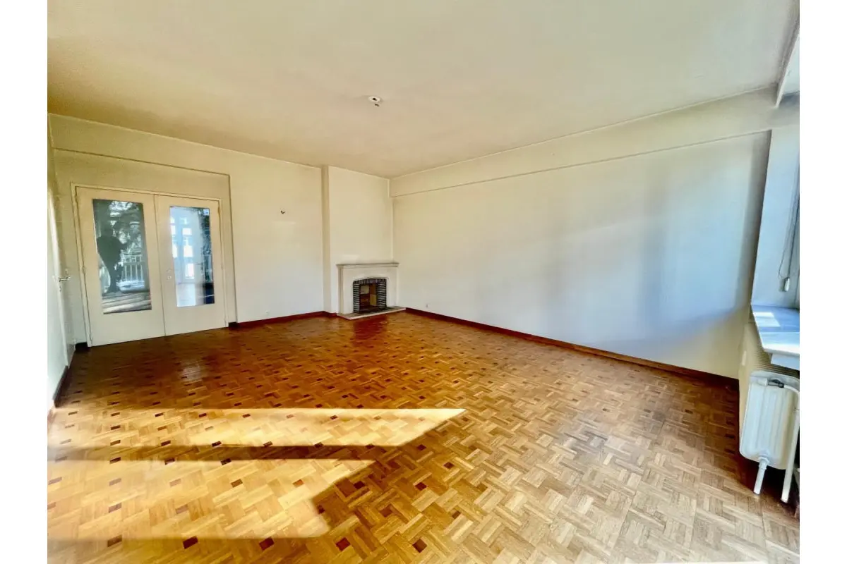 Appartement à vendre à Ixelles 1050 325000.00€ 2 chambres 105.00m² - annonce 677028