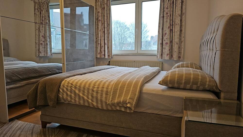 Appartement te  huur in Vorst 1190 2000.00€ 2 slaapkamers 95.00m² - Zoekertje 677573