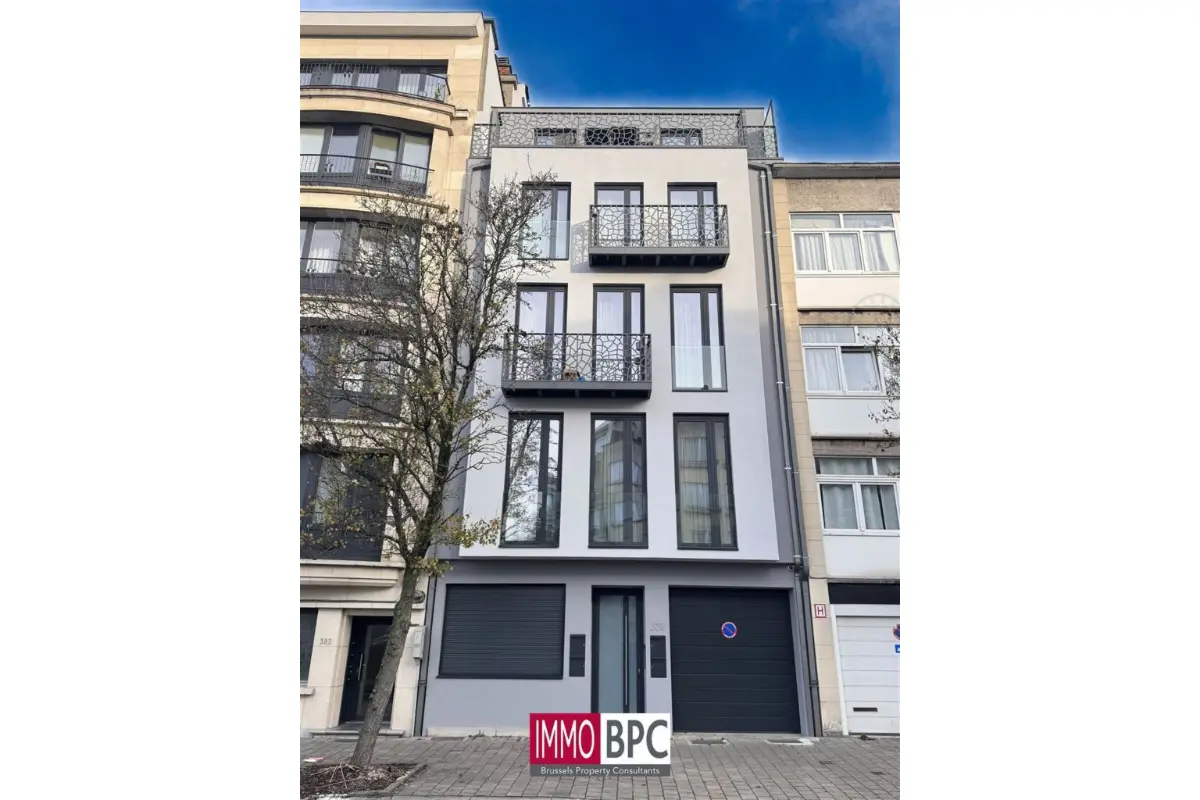 Huis te  koop in Ganshoren 1083 1680000.00€ 9 slaapkamers 595.00m² - Zoekertje 677394
