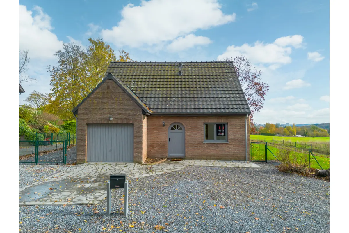 Villa à vendre à Wanze 4520 329000.00€ 3 chambres 120.00m² - annonce 677458