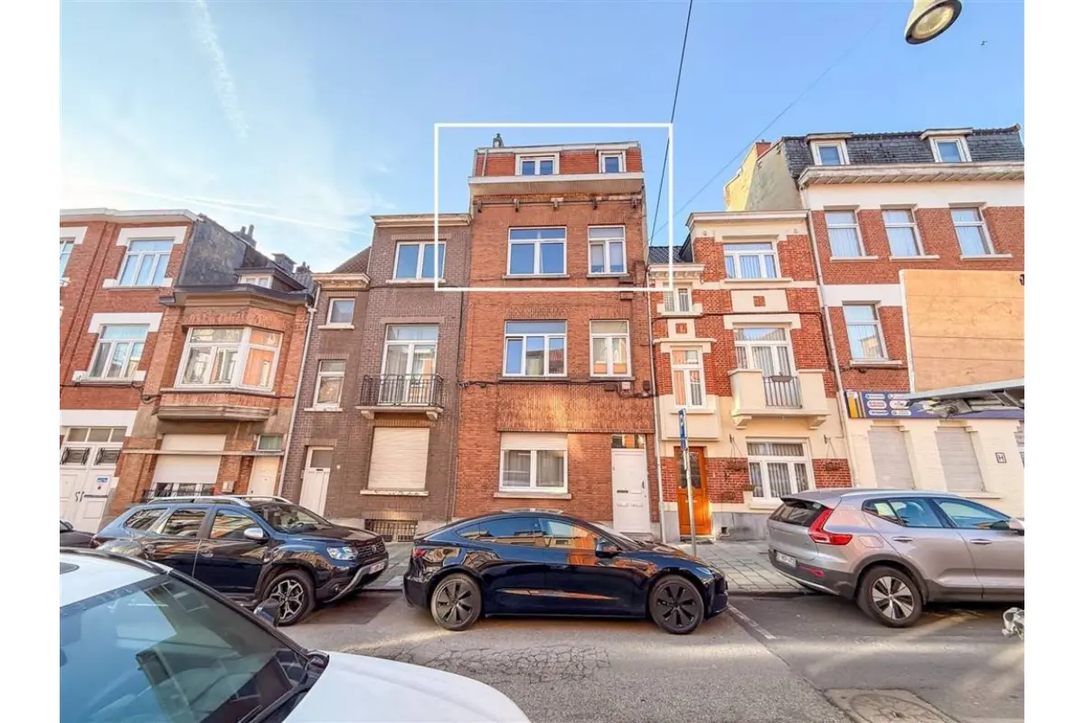 Appartement te  in Anderlecht 1070 189000.00€ 2 slaapkamers 55.00m² - Zoekertje 676897
