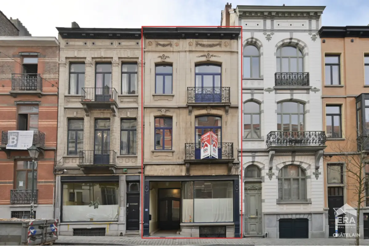 Huis te  koop in Sint-Gillis 1060 850000.00€ 3 slaapkamers 365.00m² - Zoekertje 677412