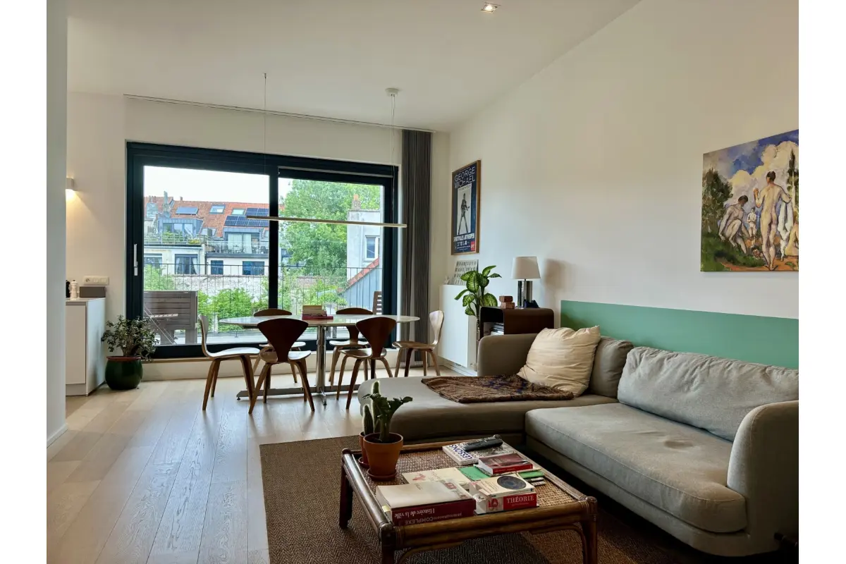 Appartement te  huur in Elsene 1050 2350.00€ 2 slaapkamers 84.00m² - Zoekertje 677218