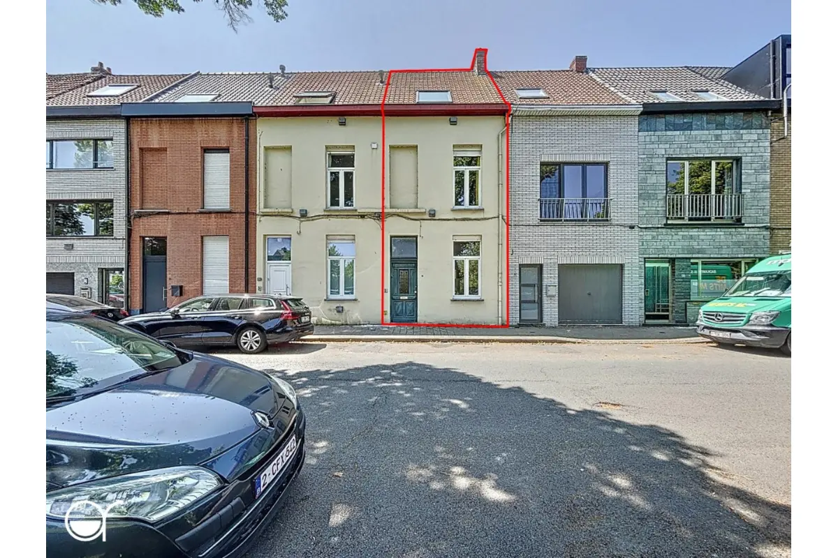Appartementsgebouw te  koop in Gent 9000 280000.00€  slaapkamers 107.00m² - Zoekertje 677202