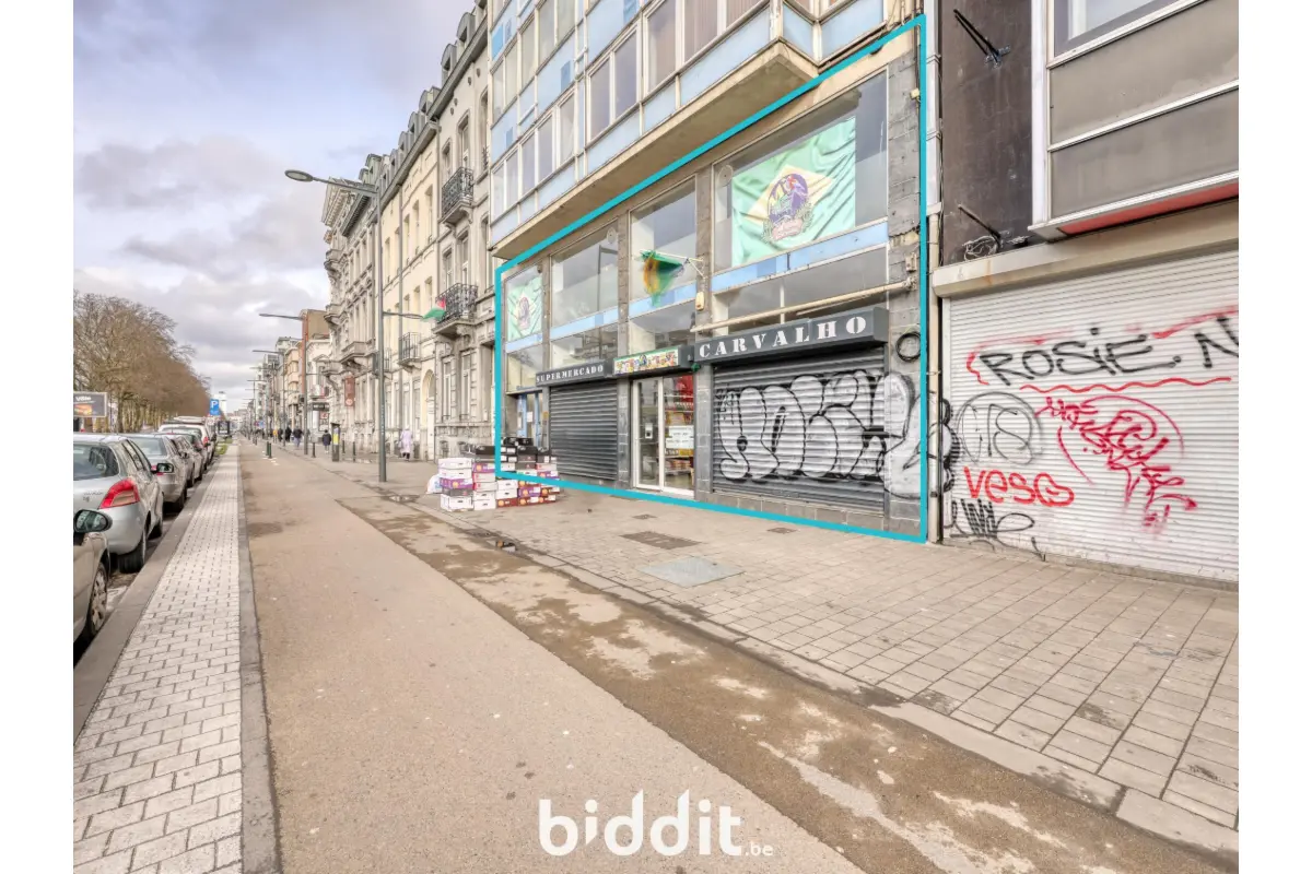 Huis te  koop in Brussel 1000 400000.00€  slaapkamers m² - Zoekertje 677167