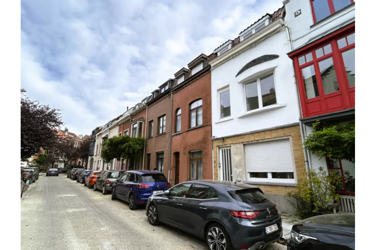 Triplex à vendre à Watermael-Boitsfort 1170 585000.00€ 4 chambres 106.00m² - annonce 677489