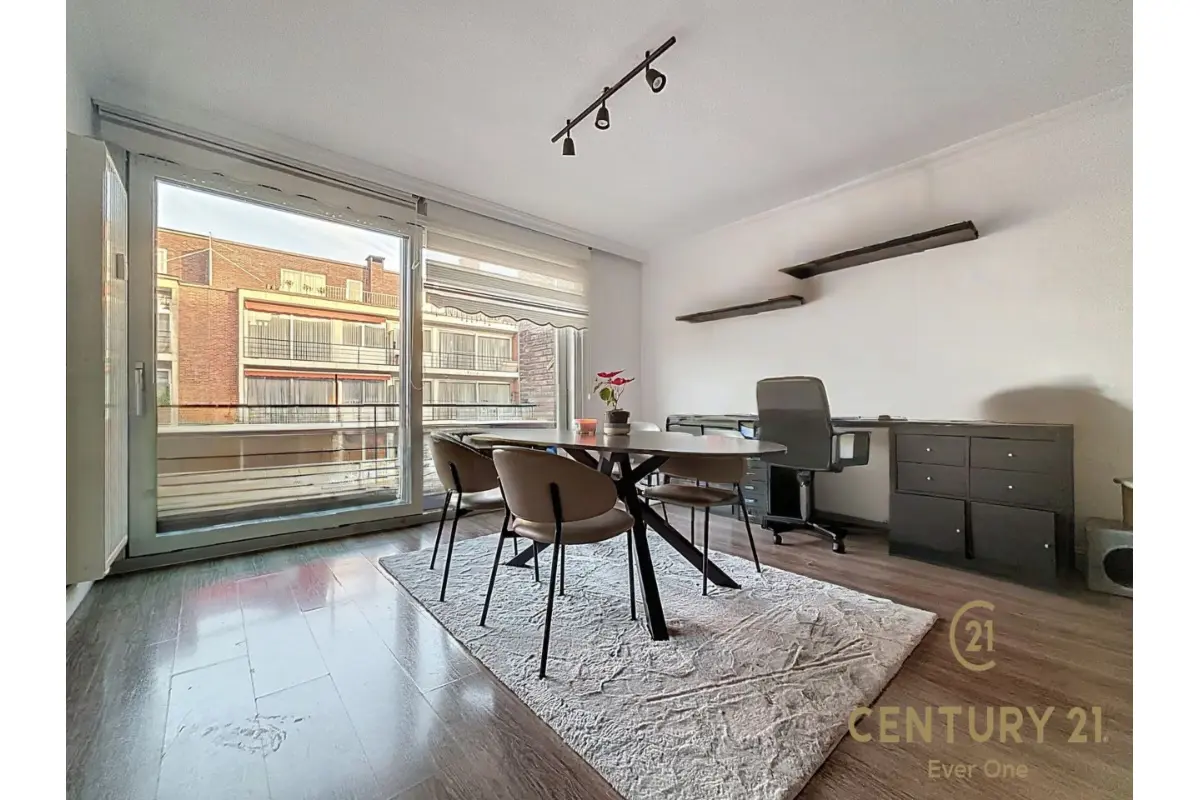 Appartement à vendre à Evere 1140 290000.00€ 2 chambres 74.00m² - annonce 677026