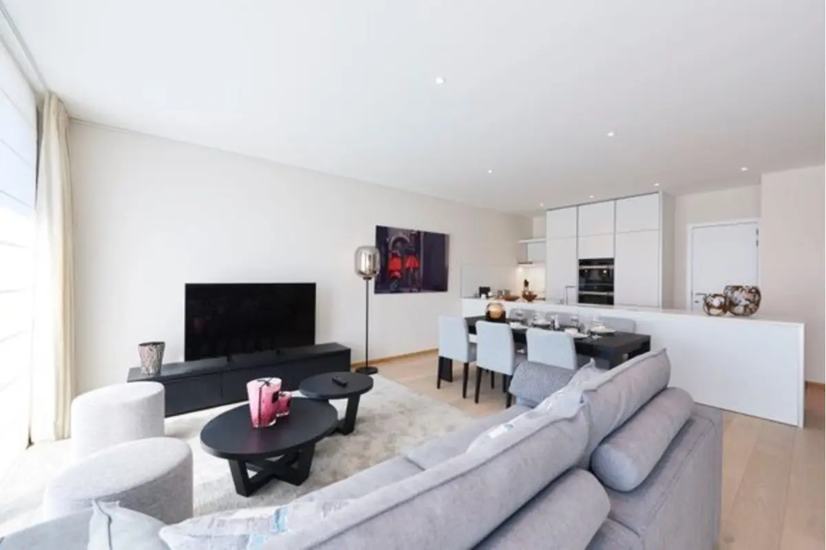 Appartement te  huur in Elsene 1050 3350.00€ 2 slaapkamers 121.00m² - Zoekertje 677372