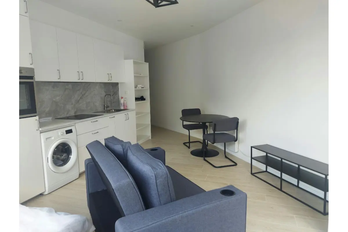 Appartement à louer à Saint-Josse-ten-Noode 1210 999.00€  chambres m² - annonce 677588