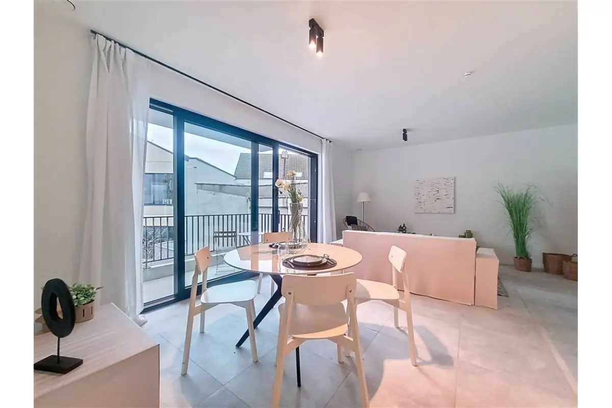 Studio à louer à Anvers 2060 810.00€  chambres 56.00m² - annonce 677659