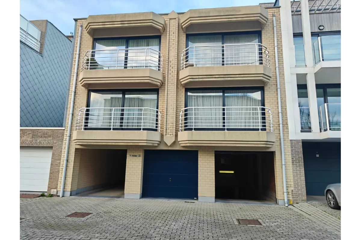 Box à vendre à Coxyde 8670 65000.00€  chambres m² - annonce 677642