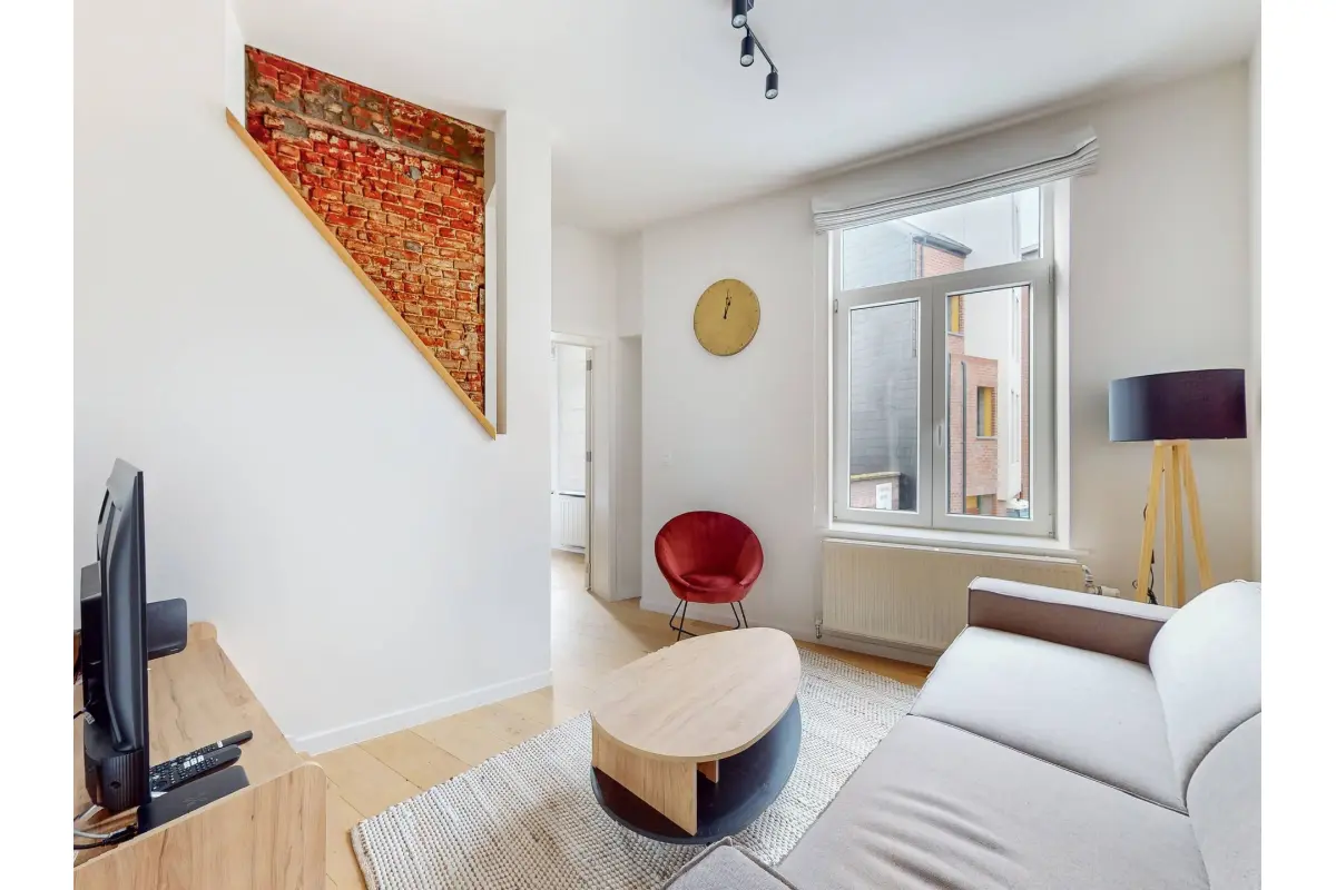 Duplex te  in Oudergem 1160 649000.00€ 6 slaapkamers 143.00m² - Zoekertje 678243