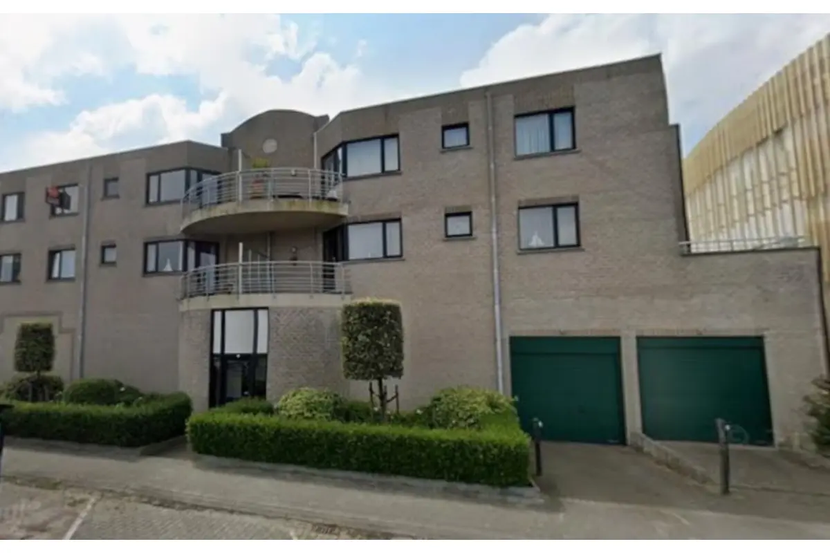 Parking / garage à louer à Westende 8434 110.00€  chambres m² - annonce 678249