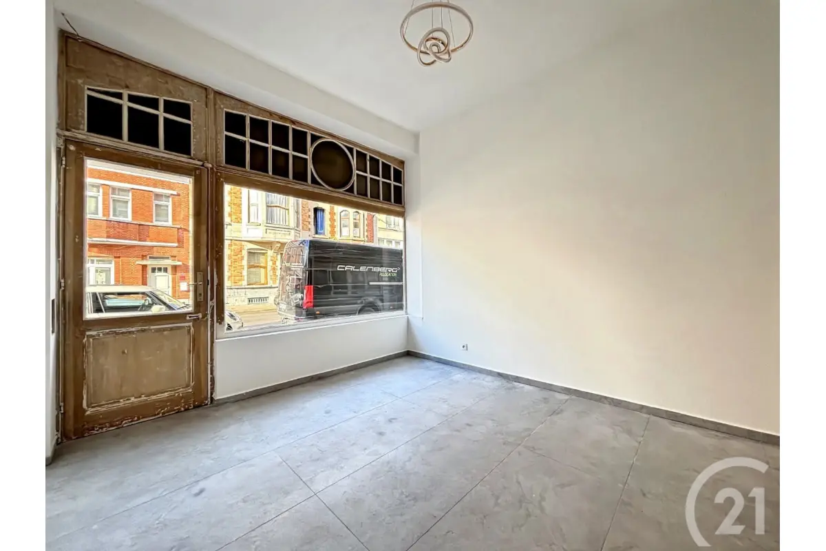 Appartement te  huur in Oudergem 1160 890.00€ 0 slaapkamers 50.00m² - Zoekertje 677940