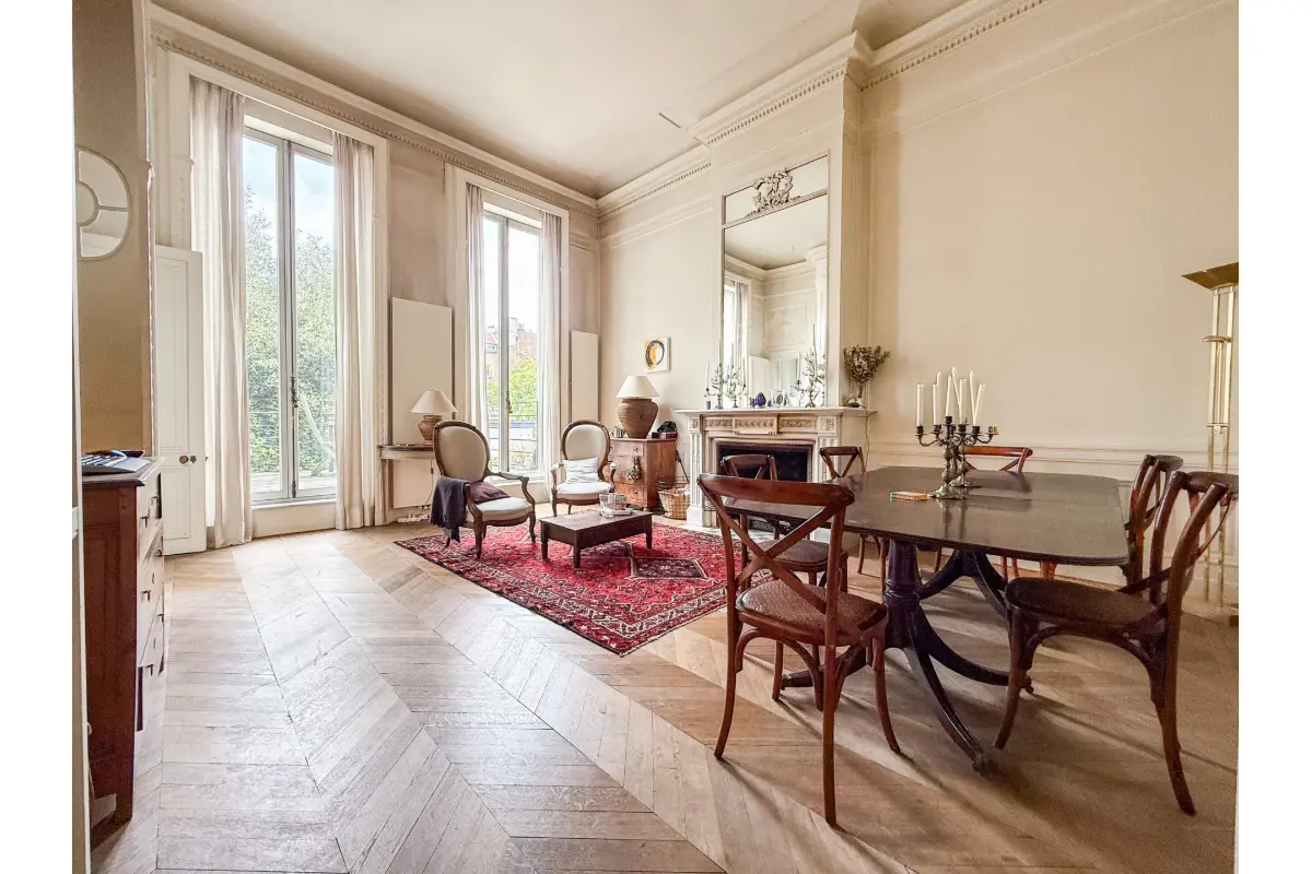 Appartement à louer à Saint-Gilles 1060 2300.00€ 2 chambres 180.00m² - annonce 678186