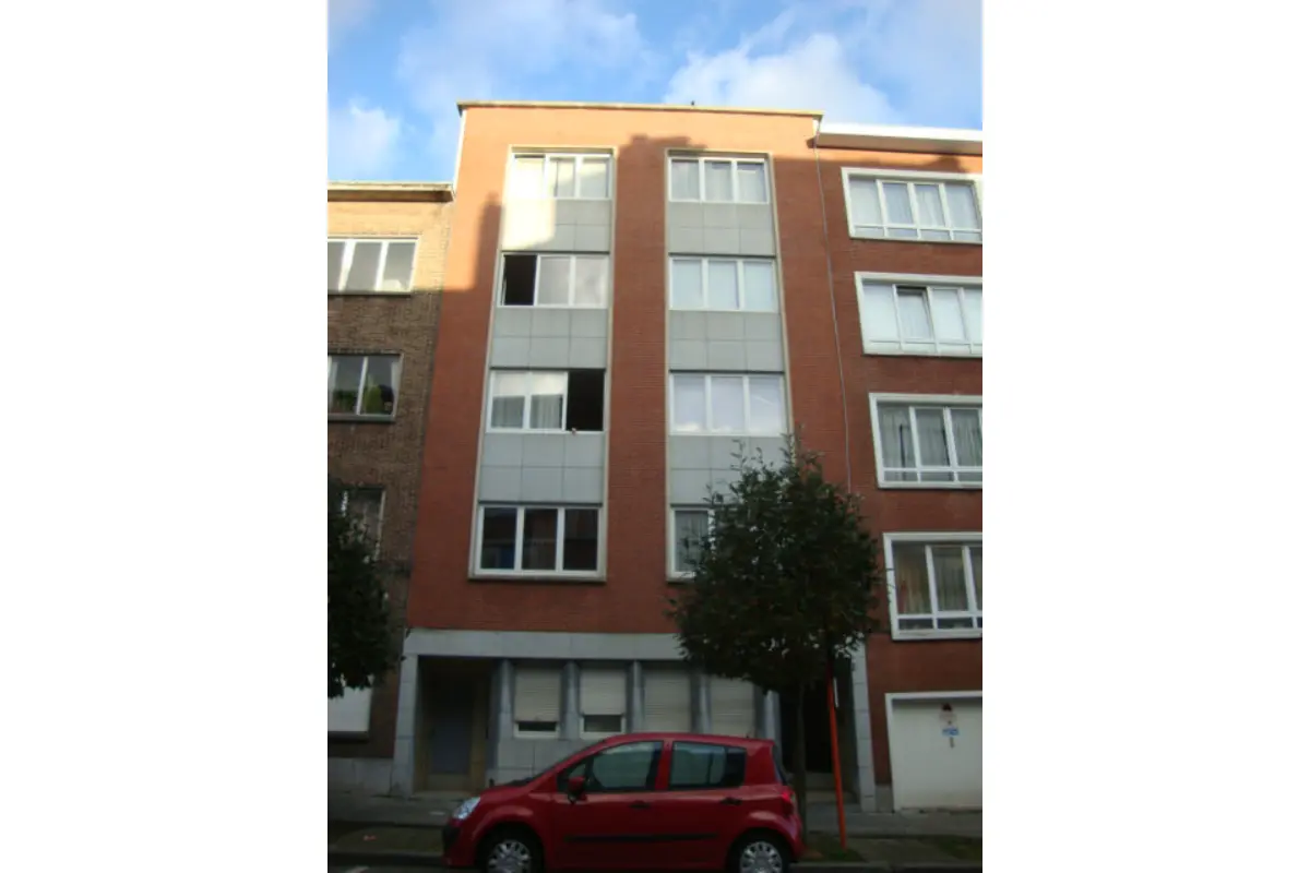 Appartement te  huur in Elsene 1050 825.00€  slaapkamers 32.00m² - Zoekertje 677885
