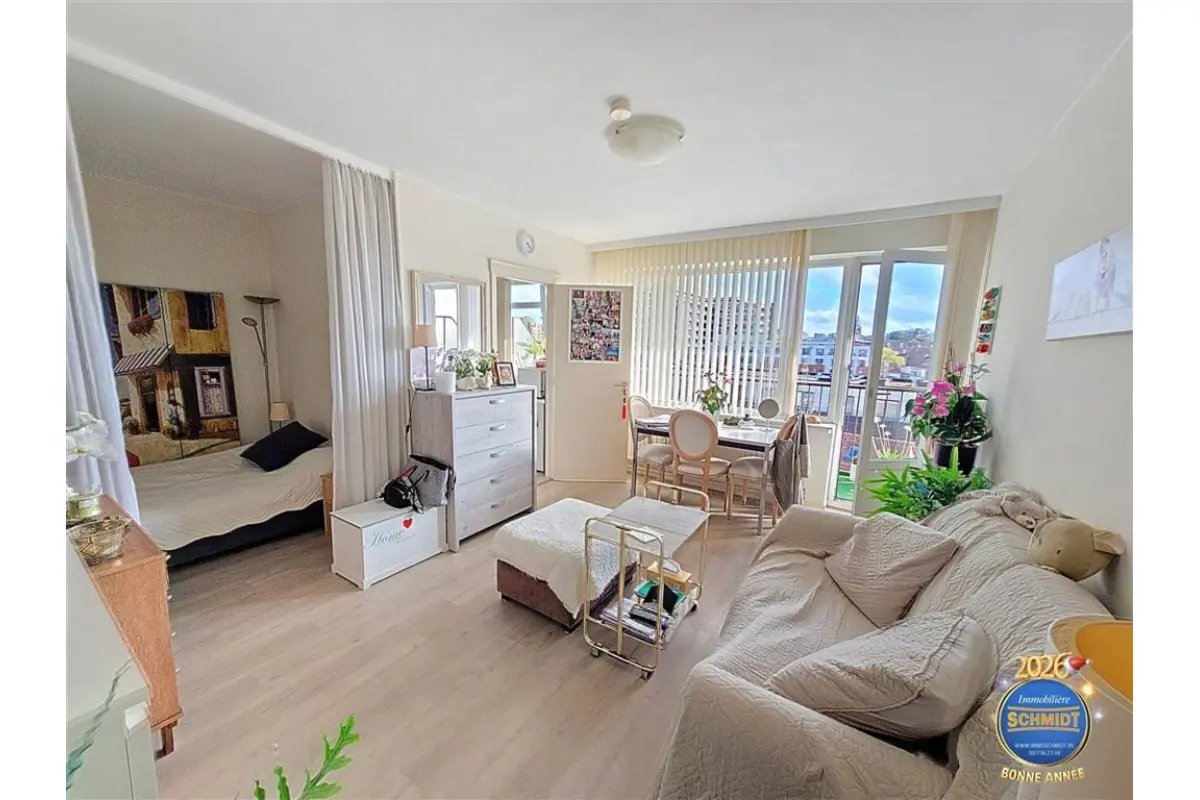 Appartement te  koop in Etterbeek 1040 180000.00€  slaapkamers 42.00m² - Zoekertje 678142