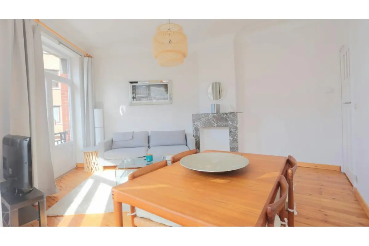 Appartement à louer à Woluwe-Saint-Pierre 1150 975.00€  chambres m² - annonce 678343