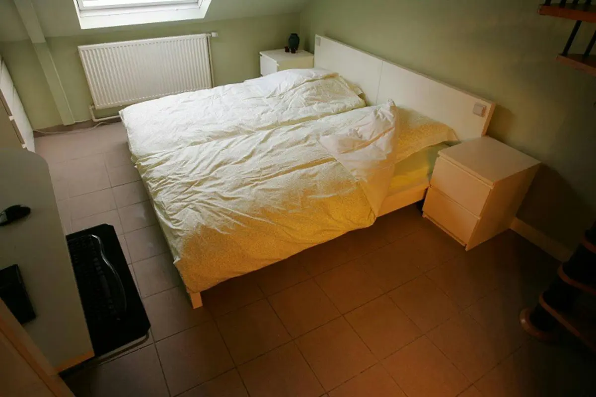 Appartement te  huur in Elsene 1050 1200.00€  slaapkamers m² - Zoekertje 678375