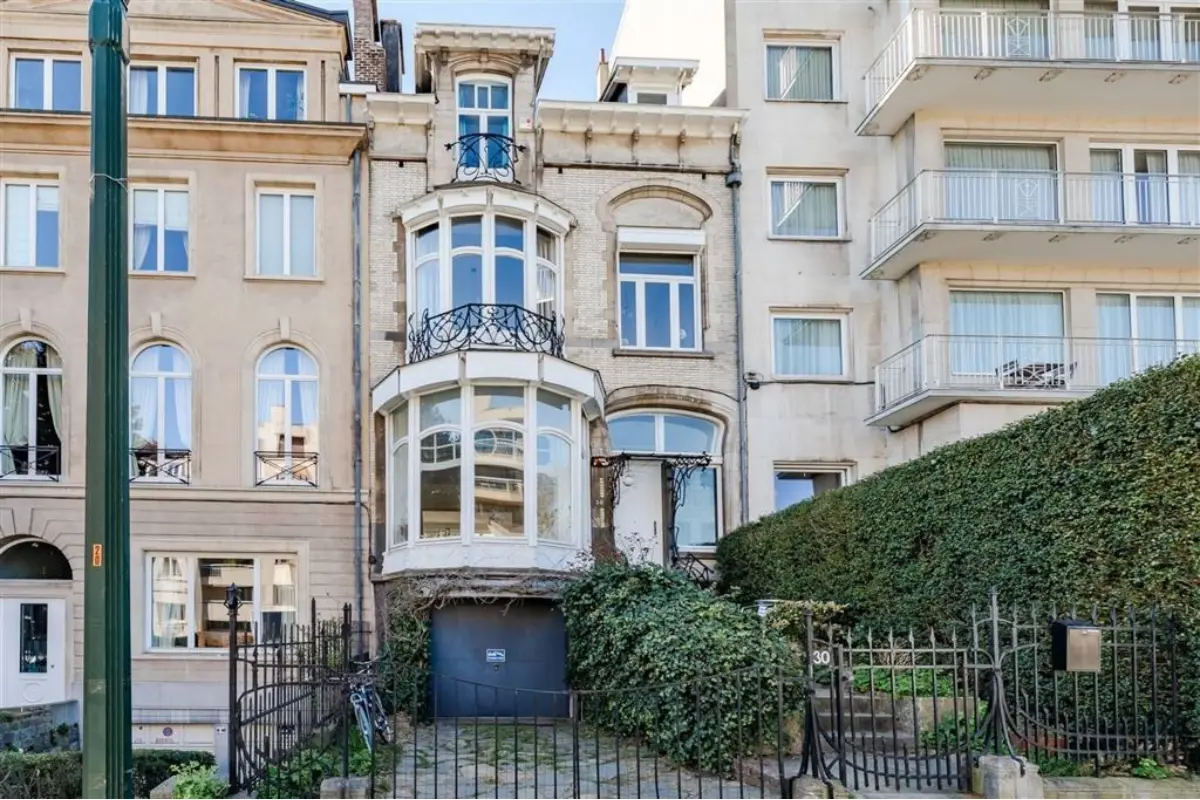 Maison à vendre à Bruxelles 1000 1900000.00€ 7 chambres 430.00m² - annonce 678685