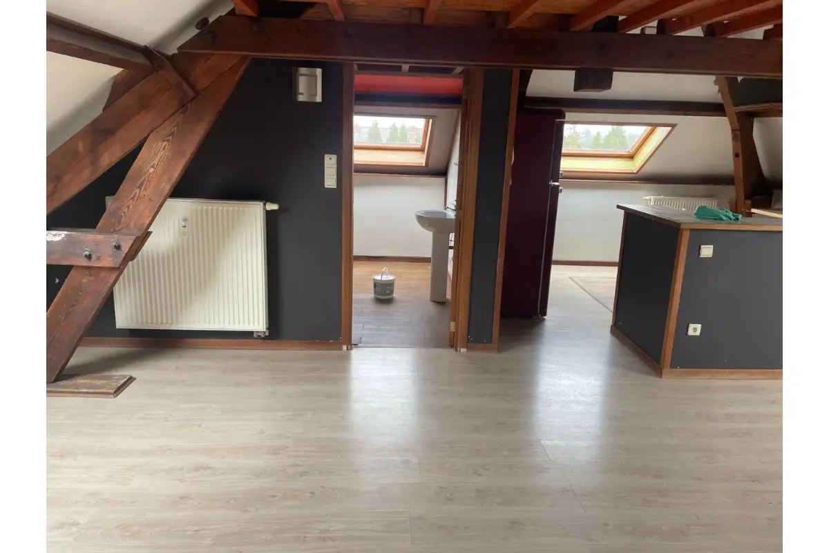 Appartement à  à Houdeng-Aimeries 7110 600.00€  chambres m² - annonce 678428