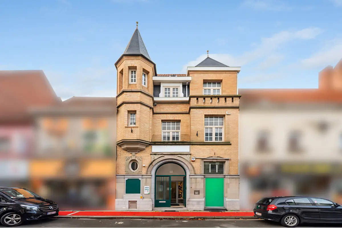 Immeuble mixte à vendre à Waregem 8790 749000.00€ 4 chambres 499.00m² - annonce 679322