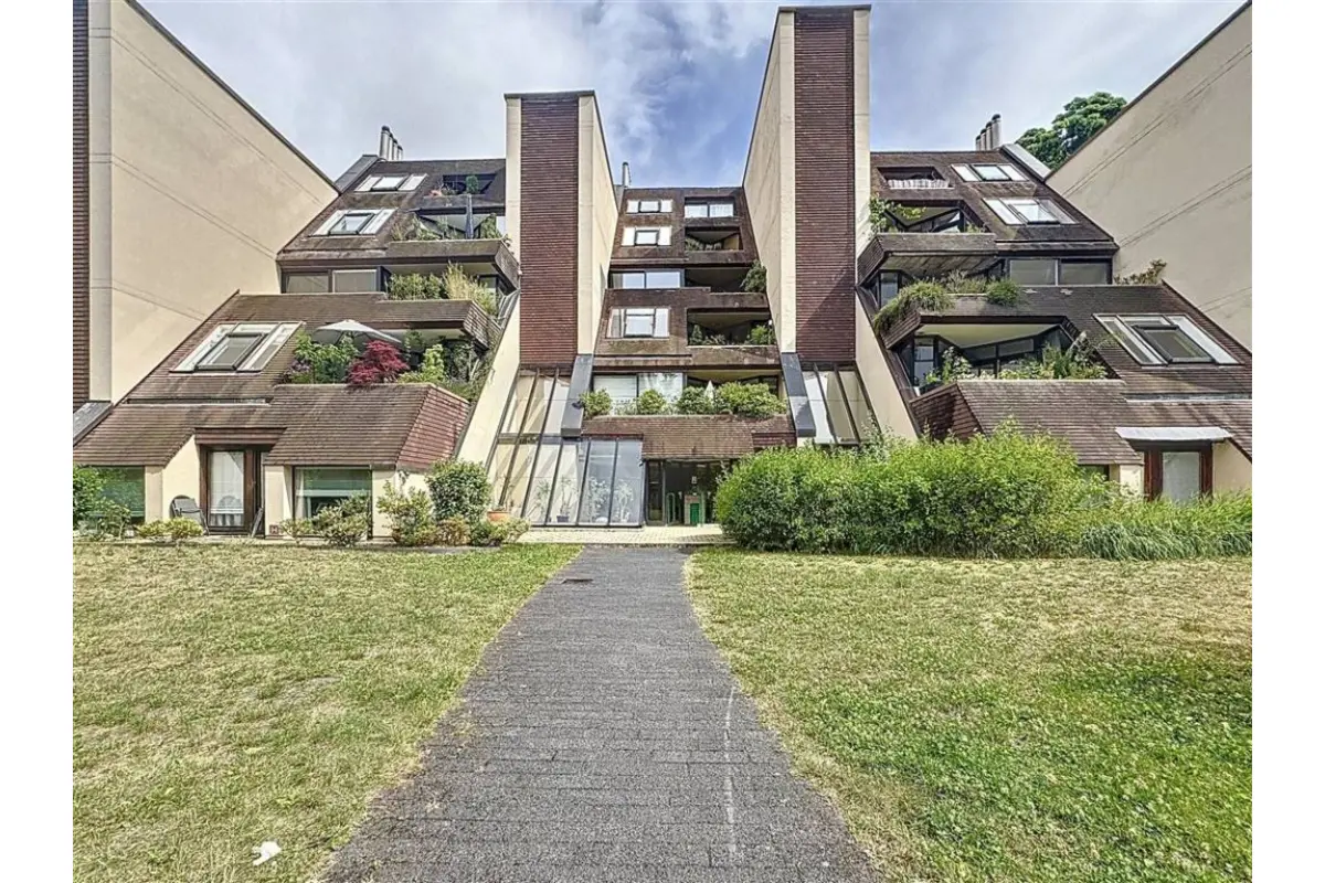 Appartement te  in Brussel 1000 285000.00€ 1 slaapkamers 49.00m² - Zoekertje 678681