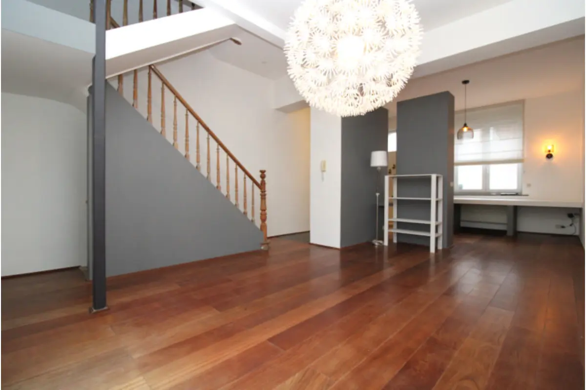 Huis te  huur in Ukkel 1180 2350.00€ 4 slaapkamers 193.00m² - Zoekertje 679372