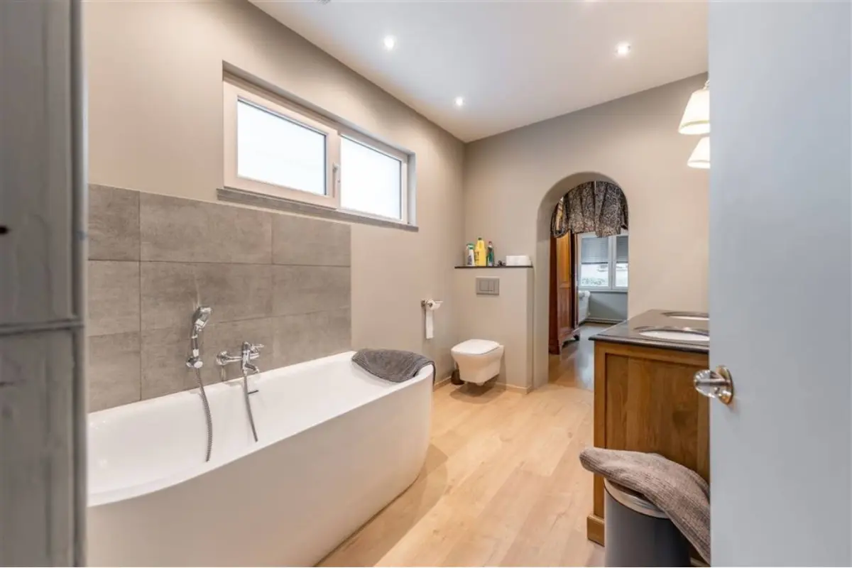 Autre à vendre à Lessines 7860 320000.00€ 6 chambres 464.00m² - annonce 678636