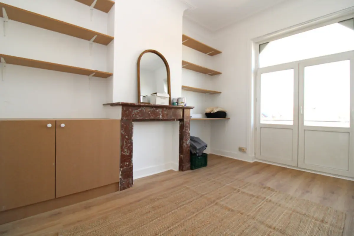 Appartement te  huur in Ukkel 1180 1150.00€ 1 slaapkamers 50.00m² - Zoekertje 679374