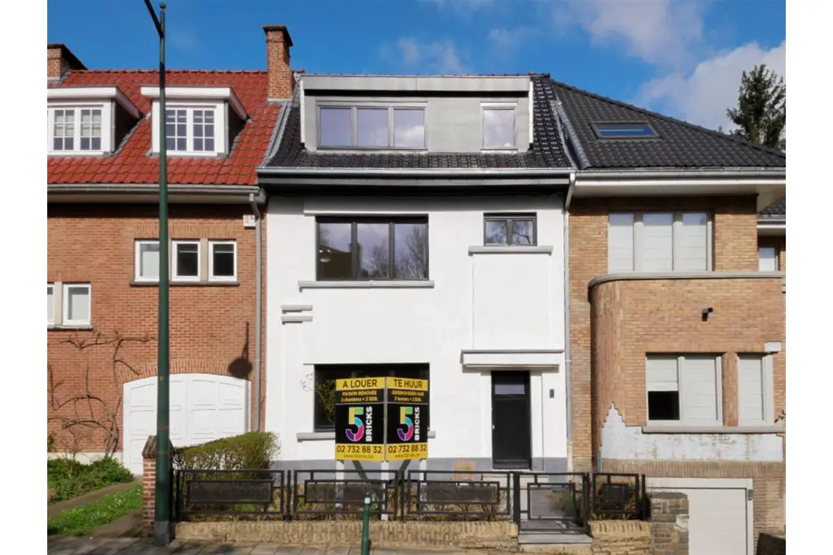 Huis te  huur in Watermaal-Bosvoorde 1170 2500.00€ 3 slaapkamers 160.00m² - Zoekertje 678726