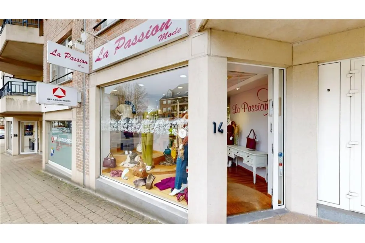 Handelszaak te  huur in Ottignies 1340 1250.00€  slaapkamers m² - Zoekertje 679596