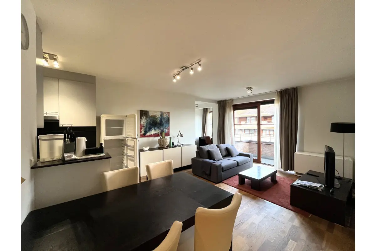 Appartement te  in Oudergem 1160 1250.00€ 1 slaapkamers 60.00m² - Zoekertje 679754