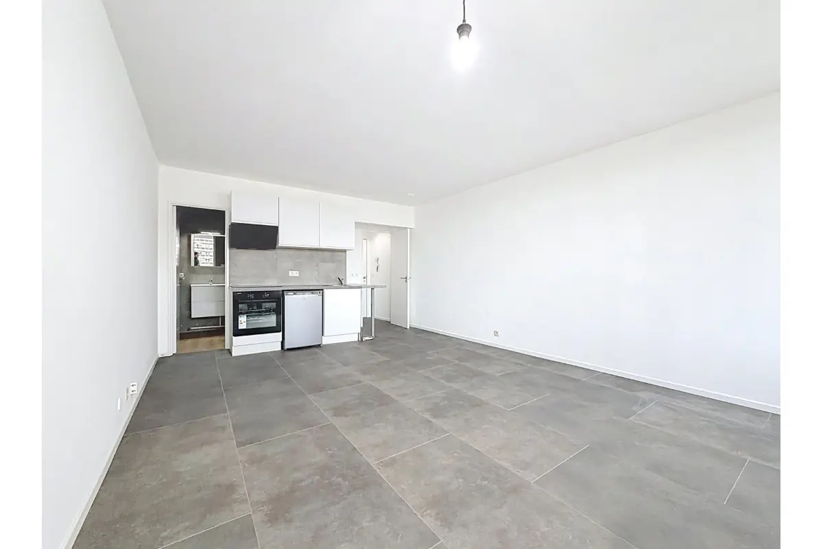 Studio à louer à Anderlecht 1070 795.00€ 0 chambres 37.00m² - annonce 679876